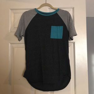 Grey and blue pocket T-shirt